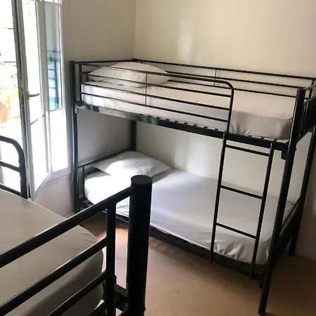 Hostel La Promenade House Νίκαια