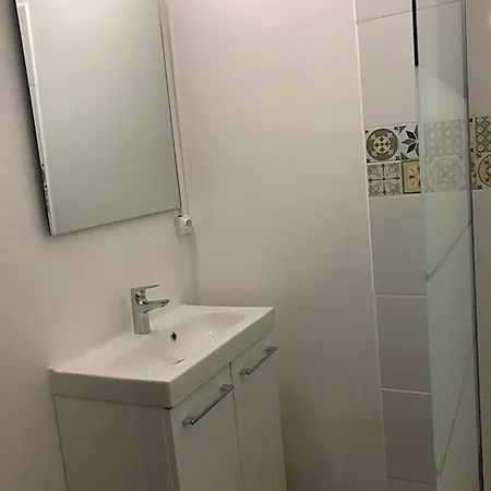La Promenade House Hostel Nizza