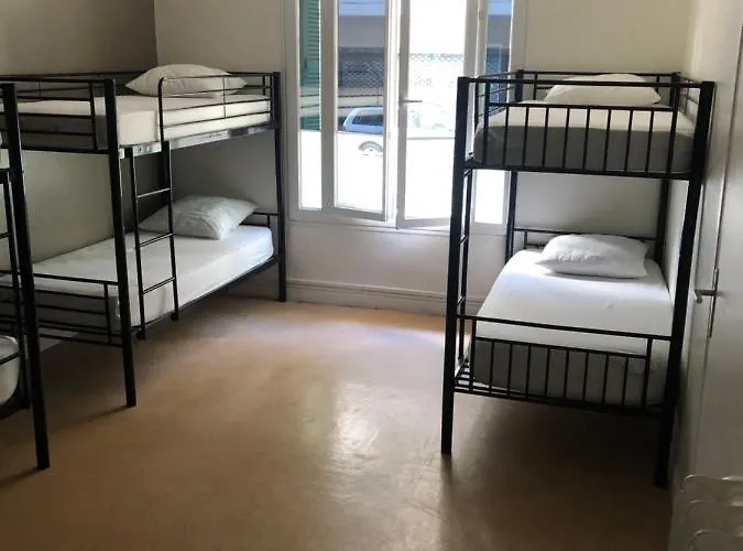 La Promenade House Albergue Nice